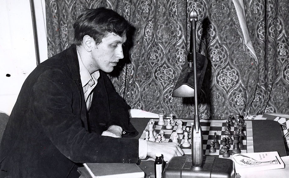 Fischer with Dubrovnik set